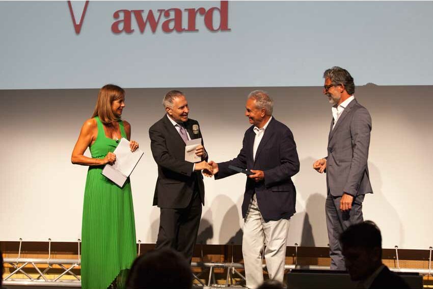 Origami Bestes Produkt von Salone del Mobile.Milano Award 2016-_Salone_Award_Tubes_newssito