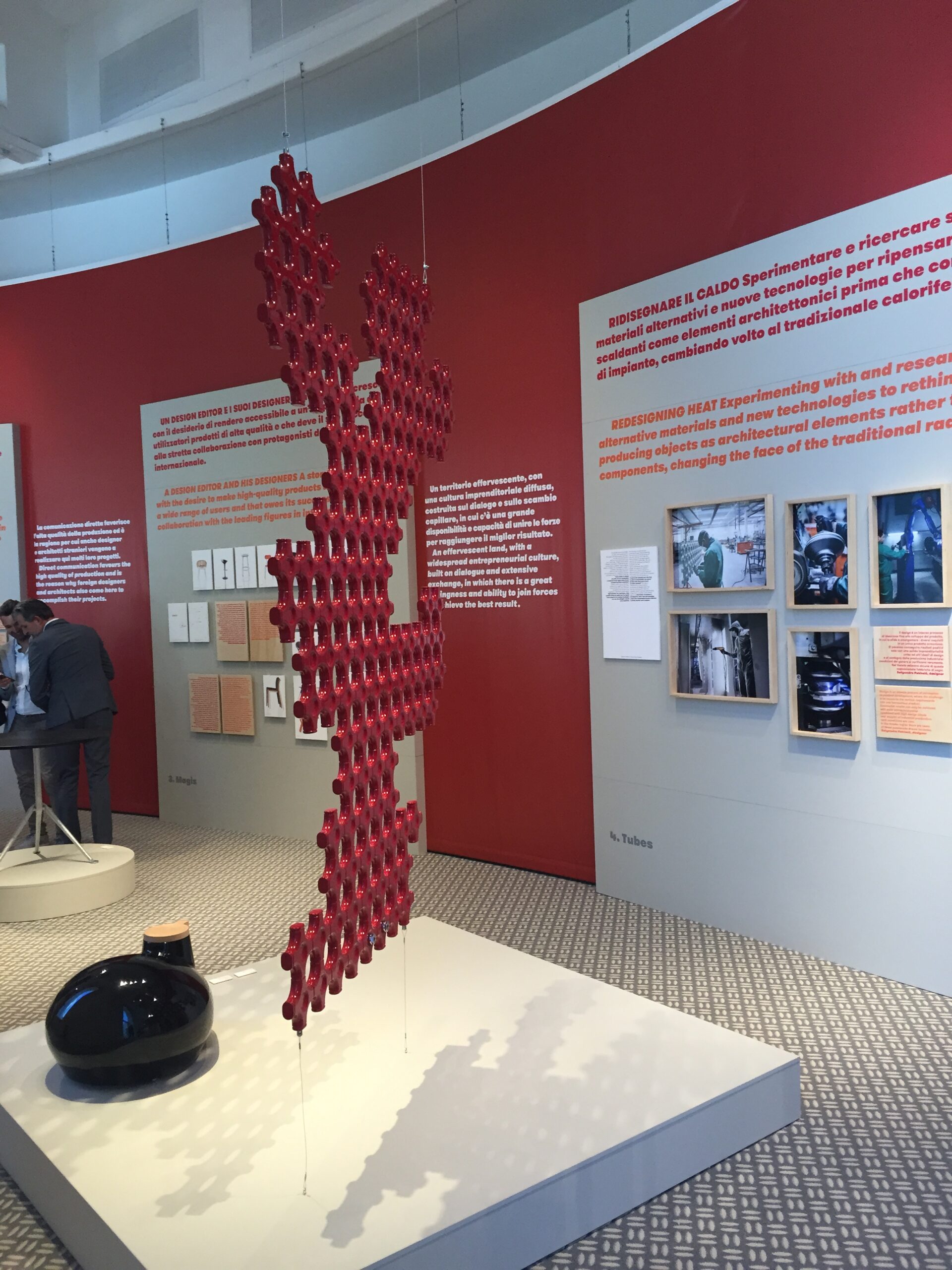 Tubes @ Pavillon Venezia in der 56. Internationalen Kunstausstellung der Biennale-Tubes@BiennaleArte2015_7